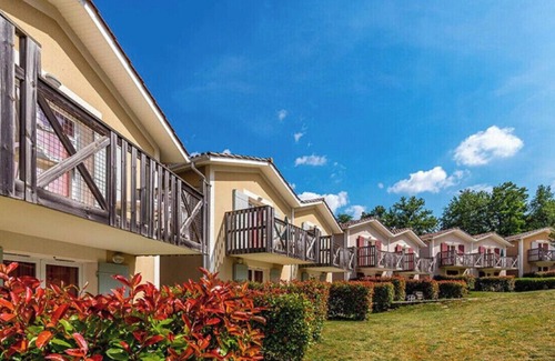 Barbaste Apartment | Agréable Duplex Équipé au Domaine D'albert Avec Piscine Privé,