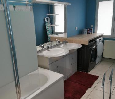 Calais House | Agréable maison de 100m2 avec son parking privatif