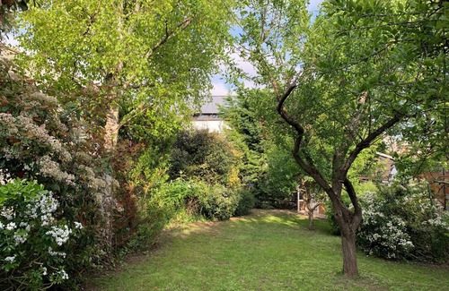 Clamart House | Agréable Maison de Ville à 7 Minutes de Paris