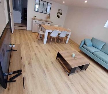 Pontivy Apartment | Agréable maison neuve
