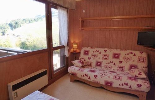 Le Grand-Bornand Apartment | Agréable studio + coin montagne pour 4 personnes, quartier calme, balcon et parking - FR-1-458-111
