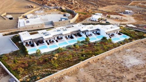 Plintri Apartment | Agrari Bo Suites by Mykonos Rocks