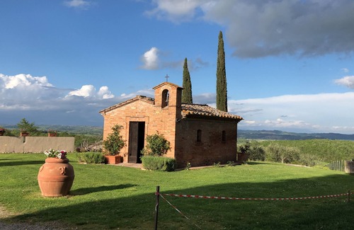 Chiusi Other | Agriturismo-Macciangrosso Country House, Casale Piccolomini. Room Five
