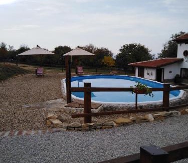 Devetaki House | Agriturismo Пицути