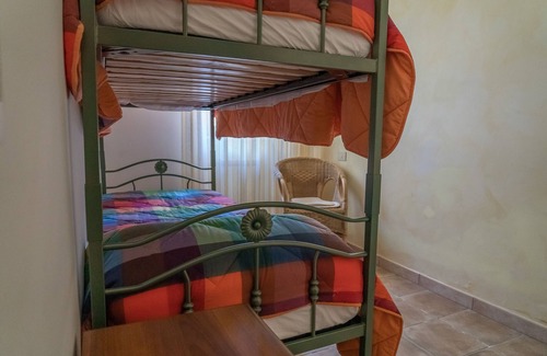 Montefiascone Other | Agriturismo Bella Cima - Girasole apartment (sleeps 4)