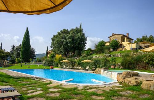 Civitella in Val di Chiana House | Agriturismo Borgo Sant'Ercolano