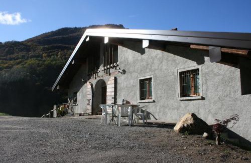 Cremeno House | Agriturismo Cascina Cornella