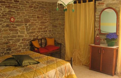 Mango House | Agriturismo Cascina Serra