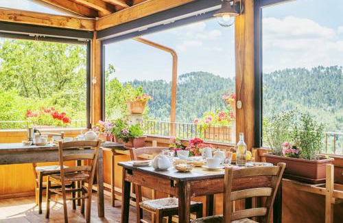Carro House | Agriturismo di Charme e Ristorante Stallato Il Filo di Paglia