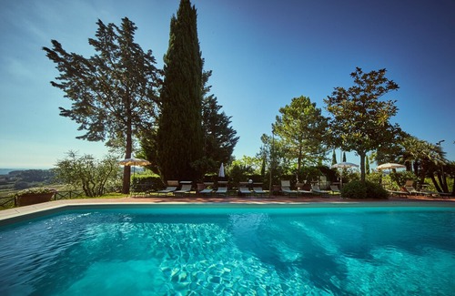 Castagno House | Agriturismo il poderaccio Lisa apartment in Siena