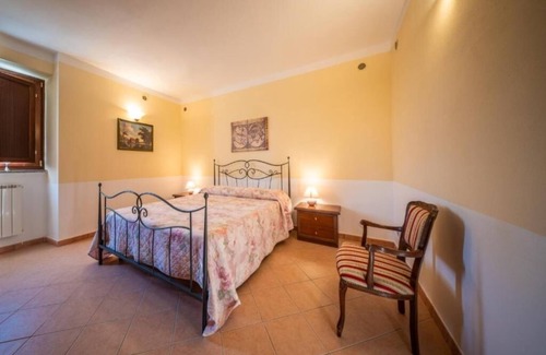 Bolsena Other | Agriturismo L'Elce: Apartment with Terrace
