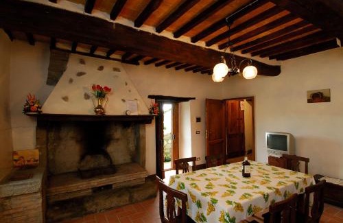 Vivo dʼOrcia Apartment | Agriturismo La Piaggia Vivo Dorcia - once upon a time apartment - 3 guests