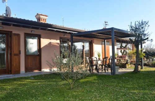 Crociale House | Agriturismo le Orchidee di Corazza