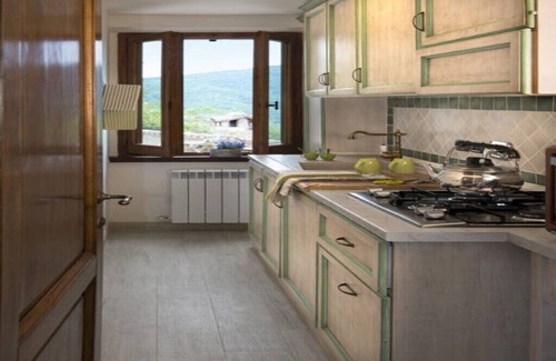 Migliano Apartment | Agriturismo Ripaiani ~ IL MELOGRANO