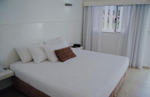 Margarita Island Hotel | Agua Dorada Beach Hotel By Lidotel