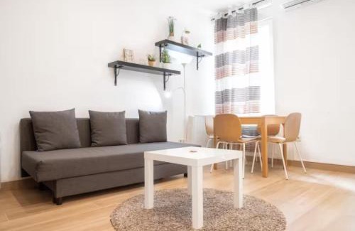 Hortaleza Apartment | AH- IFEMA Smart Loft - Apartamento Renovado y Conectado