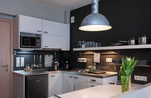 Exarhia Apartment | #AH32 Grey studio Sum