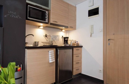 Exarhia Apartment | #AH33 Mocha studio Su