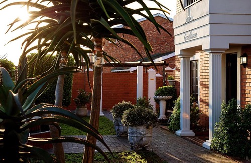 Seaview House | aHa Guest House