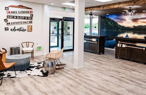 Denver West Hotel | Aiden By Best Western @ Denver West/Golden