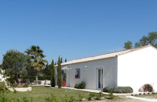 Aigues-Mortes Bed & Breakfast | AIGUES MARINES