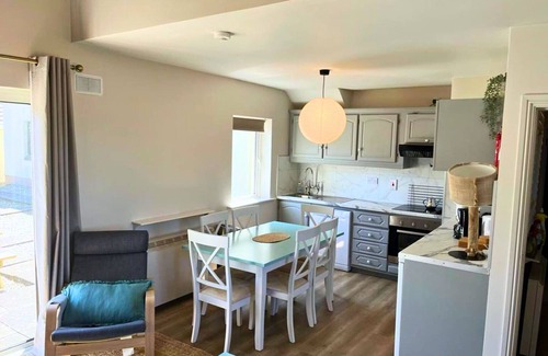 Ballyconneely House | Aillebrack Cottage, a perfect base for an break