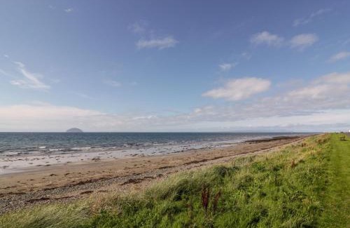 Girvan Apartment | Ailsa View