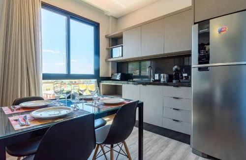 Centro Apartment | AION suítes 305 - Compacto e luxuoso loft duplex - Rooftop com piscina e academia - À poucos passos da praia