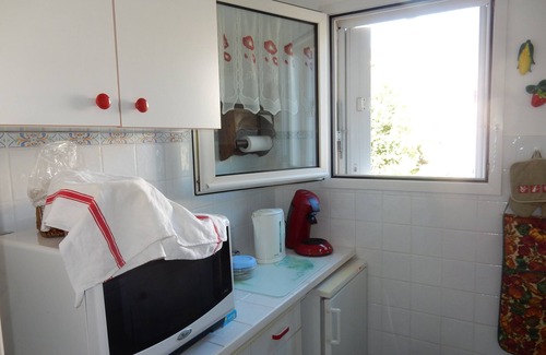 Cavalaire-sur-Mer Apartment | AIR-CONDITIONED APARTMENT WITH SWIMMING POOL IN RESIDENCE