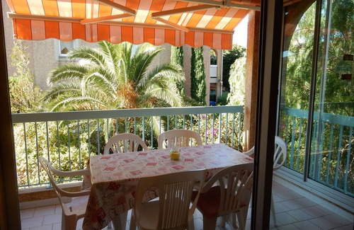 Cavalaire-sur-Mer Apartment | AIR-CONDITIONED APARTMENT WITH SWIMMING POOL IN RESIDENCE