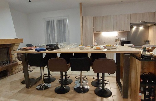 Caunes-Minervois House | Air-conditioned house, swimming pool, wifi 7 people +/- 1 baby