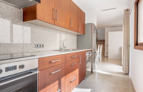 Santanyi House | Air-Conditioned Town House with Pool, Wi-Fi, Balcony and Rooftop Terrace