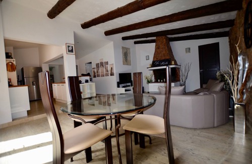 Santa Giulia House | Air-conditioned villa Private heated swimming pool wifi