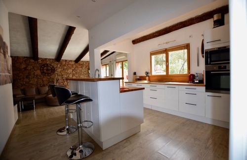 Santa Giulia House | Air-conditioned villa Private heated swimming pool wifi