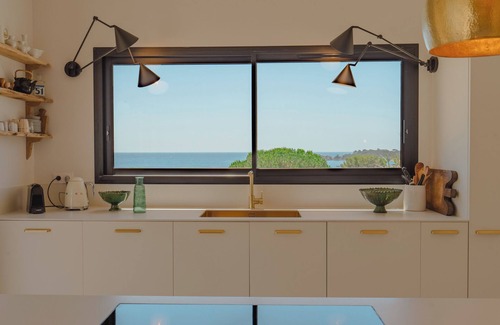 Giens House | Air-conditioned villa, superb sea and island views, 4 bedrooms, small pool