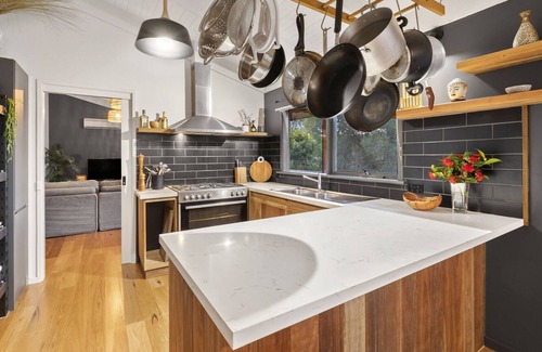 Surf Coast House | Aireys Beach Sanctuary - 5 min walk to the beach