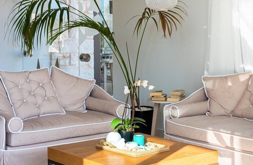 Chania Apartment | Airis Boutique Hotel & Suites is ideal for couples and friends