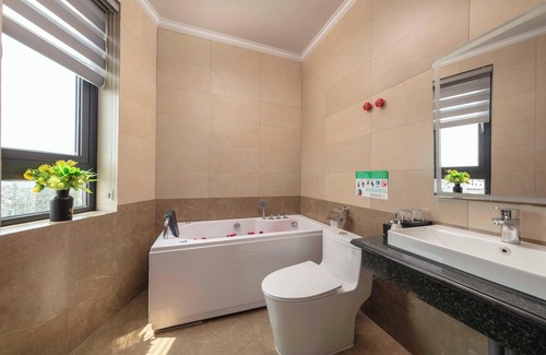 Soc Son Hotel | Airport Hotel Hanoi Convenient & Friendly