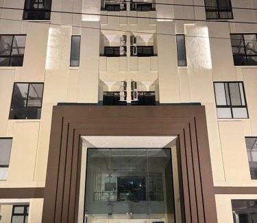 Lahore Apartment | Airreside Gulberg Retreat at Zameen Aurum