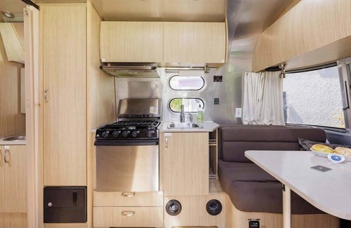 Berkeley House | Airstream Tiny Home close to UC BEST Neighborhood
