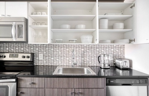 Theatre District Apartment | Airy Chinatown/Theater District 1BR w/Gym & W/D, nr T, by Blueground