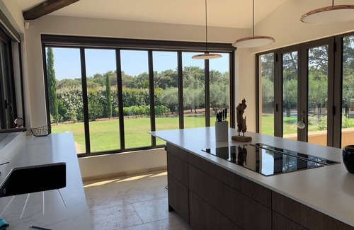 Saint-Cannat House | AIX EN PROVENCE: PROVENCAL FARMHOUSE WITH PRIVATE POOL FOR 8 PEOPLE.