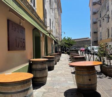 Ajaccio Apartment | Ajaccio : appartement centre historique