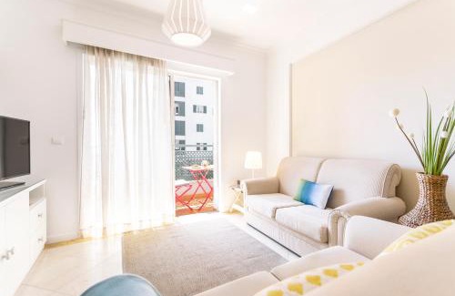 Sao Martinho Apartment | Ajuda II by An Island Apart