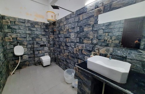Haridwar Hotel | AK Residency