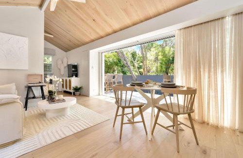 Hyams Beach House | Akora Cabin at Hyams Beach