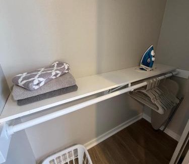 South Central Omaha Apartment | Aksarben View Gem-Near UNO