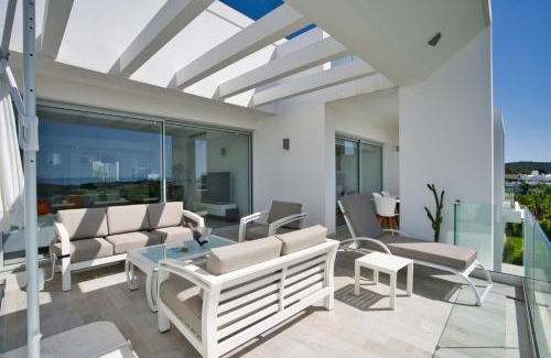 Casares Apartment | AL-1112 2 Bed Alcazaba Lagoon