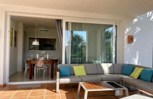 Casares Apartment | AL-401 Apartment in Alcazaba Lagoon