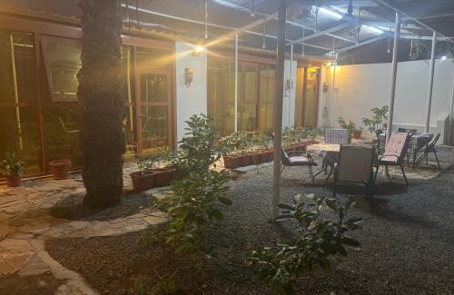 Nizwa House | AL- aqyr Rest Garden أستراحة حارة العقر